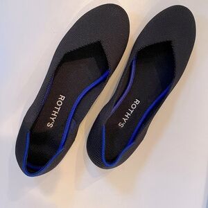 Rothy’s The Flat black size 7.5